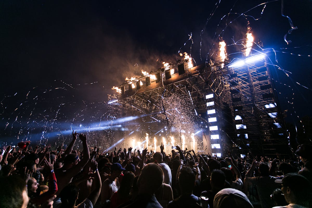 This Week in Tampa Bay: Dave Matthews, St. Pete Pride Kickoff, and Kid Rock's Freedom Tour (May 26 – June 1)