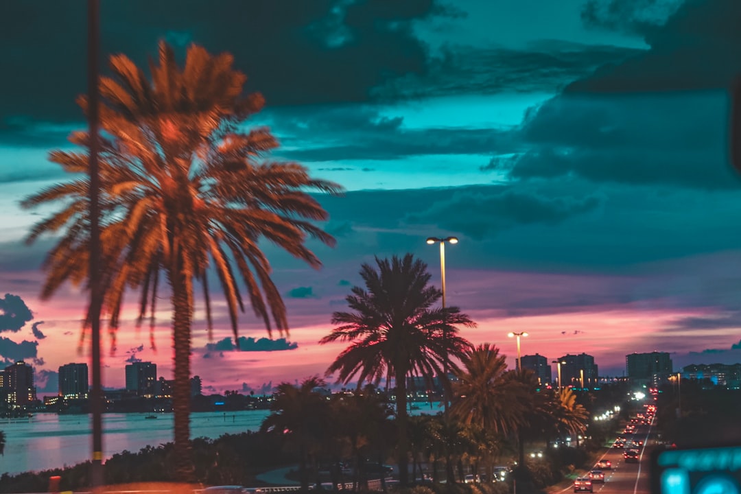 This Week in Tampa Bay: Country Thunder, Bacon, and German Beer (May 5–11)